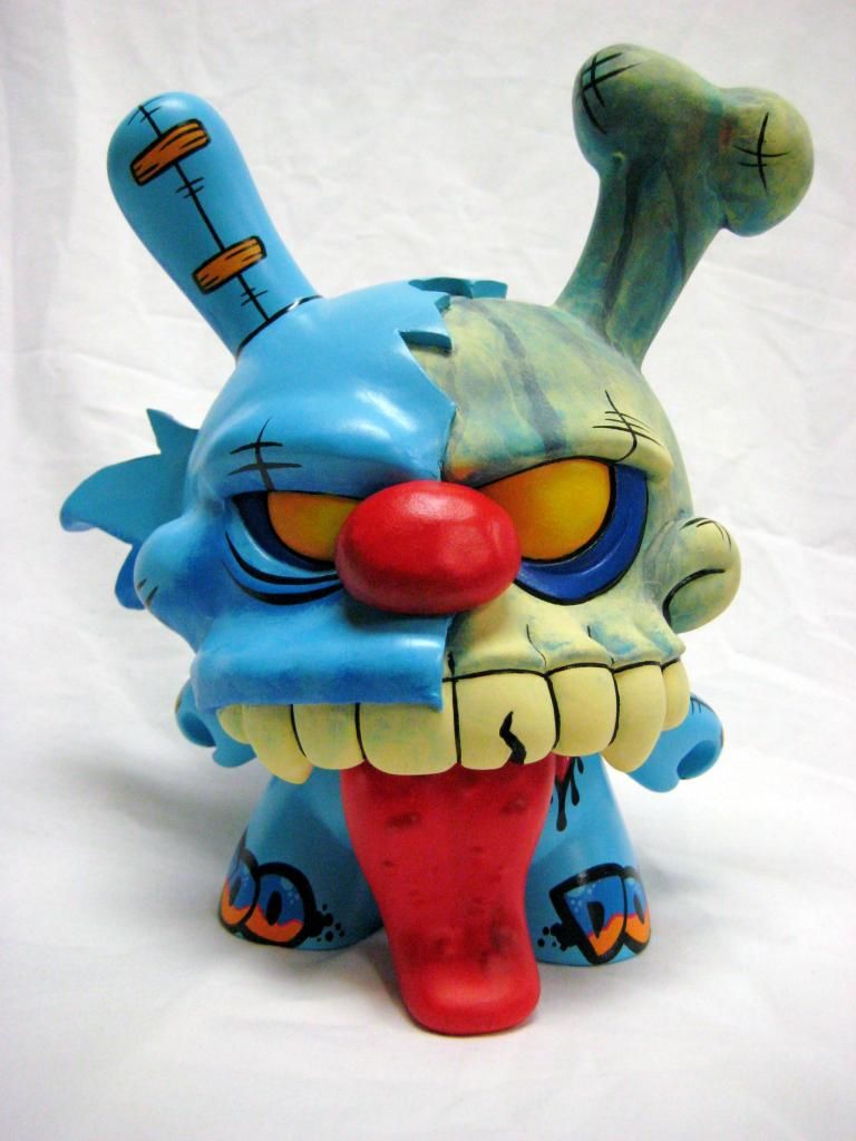 JFury's "Zombie Voodoo Bunny" Dunny custom for DCon! SpankyStokes